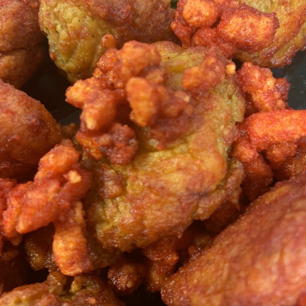 Applebee's Grill + Bar - Fiery wings-no spice - American Near Me - Augusta, Maine