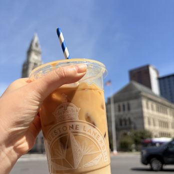 Bluestone Lane - Downtown Café - Cold Ice Latte 20oz - Coffee & Tea Near Me - Nashville, Tennessee Bluestone Lane - Downtown Café - Cold Ice Latte 20oz - Coffee & Tea Near Me - Nashville, Tennessee