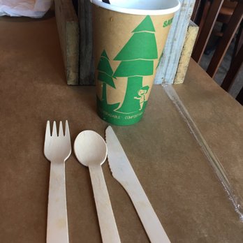 Boggy Bottom BBQ - Wooden cutlery and plates - Barbeque Near Me - Kissimmee, Florida Boggy Bottom BBQ - Wooden cutlery and plates - Barbeque Near Me - Kissimmee, Florida