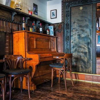 La Famiglia - Italian Near Me - Essen, NW