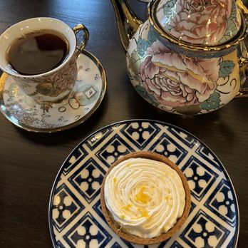 Monarch & Lion - Earl grey tart - British Near Me - Chicago, Illinois Monarch & Lion - Earl grey tart - British Near Me - Chicago, Illinois
