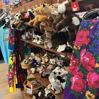 Banff Indian Trading Post - Stuffed animals - Arts & Crafts Near Me - Banff, Alberta Banff Indian Trading Post - Stuffed animals - Arts & Crafts Near Me - Banff, Alberta