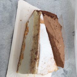Café Kuhn - Kuchen to go in Corona-Zeiten