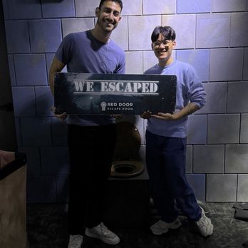 Red Door Escape Room - Escape Games Near Me - Emeryville, California Red Door Escape Room - Escape Games Near Me - Emeryville, California