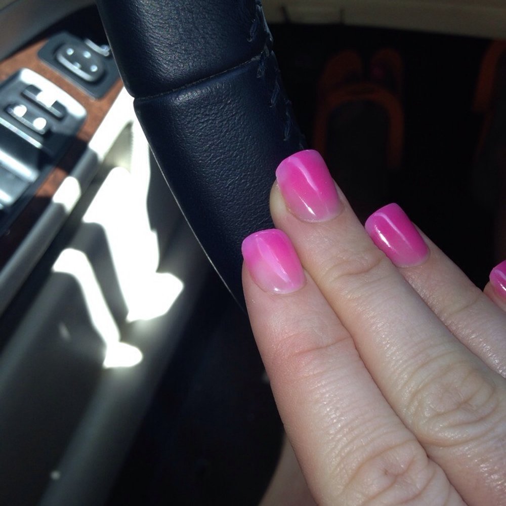 Bella Spatique Too - If you like chunky nails and uneven color this is the place to go. - Nail Salons Near Me - Sugar Land, Texas