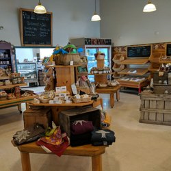Pine Hill Orchard - Gift shop.