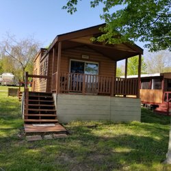 Camelot Campground - Cabin rental