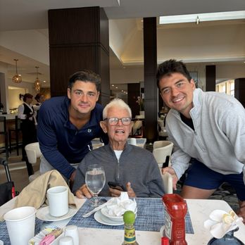Mannino's Italian Kitchen & Lounge - Papou....90 years old (literally came off the plane from Greece for this event! - Italian Near Me - Commack, New York