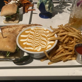 TASTE! Craft Eatery - Paso Robles - Eve burger, creamy tomato soup, shoestring fries. Delish! - Salad Near Me - Paso Robles, California