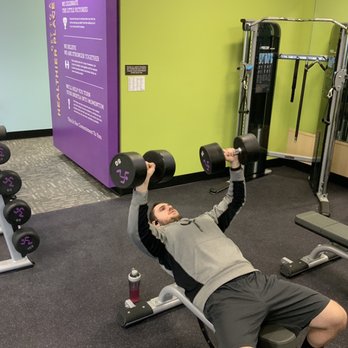 Anytime Fitness - Michael focusing on his form - Gyms Near Me - Liverpool, New York Anytime Fitness - Michael focusing on his form - Gyms Near Me - Liverpool, New York