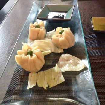 Sus Restaurant Grill - Ravioli di gamberi al vapore (A4): niente di speciale, e anche un filino crudi. - Sushi Bars Near Me - Milan, Michigan