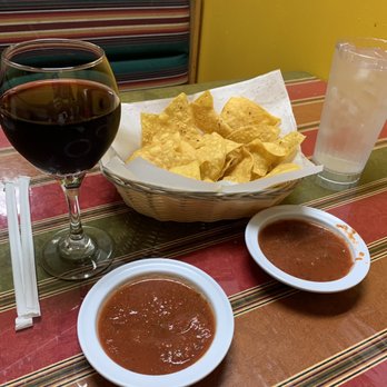 Mi Patio Mexican Grill - Sangria, fresh-made tortilla chips, scratch-made salsa - Mexican Near Me - Murphysboro, Illinois