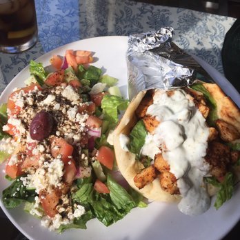 Mavi Grill - Chicken pita with side of greek salad - Turkish Near Me - Mount Sinai, New York Mavi Grill - Chicken pita with side of greek salad - Turkish Near Me - Mount Sinai, New York