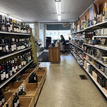 East Shore Market - a wide aisle of wine bottles - Pizza Near Me - Beulah, Michigan East Shore Market - a wide aisle of wine bottles - Pizza Near Me - Beulah, Michigan