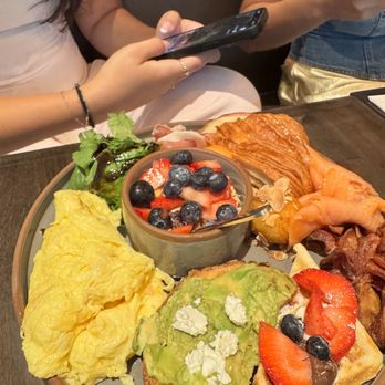 CRAFT - Brickell - Breakfast & Brunch Near Me - Miami, Florida