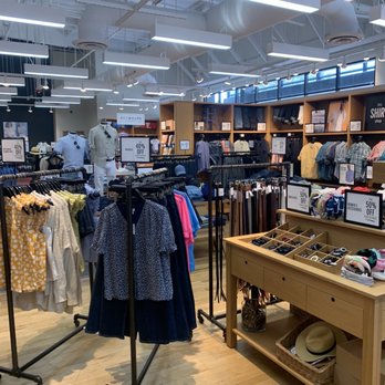 J Crew Factory - Men's Clothing Near Me - San Jose, California J Crew Factory - Men's Clothing Near Me - San Jose, California