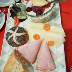 Tante Emma - Fitmacher breakfast