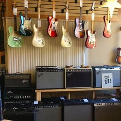 The B String - Electrics & Amps