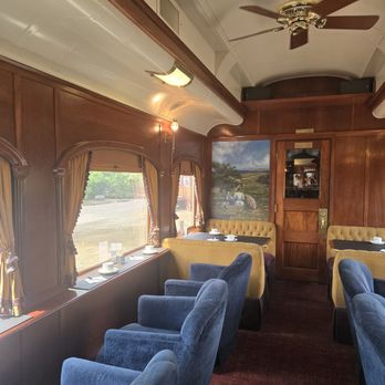 Napa Valley Wine Train - Lounge car - New American Near Me - Napa, California