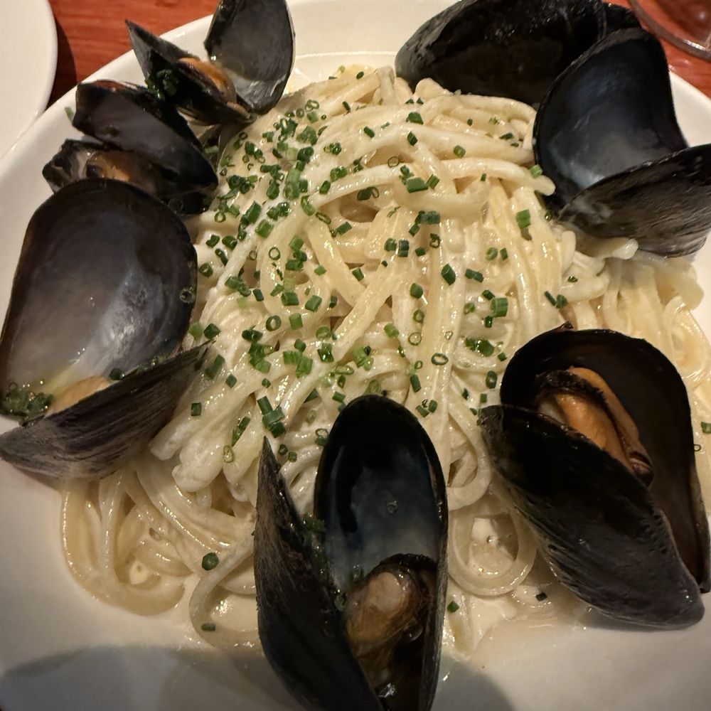 Oenotri - Linguine - Italian Near Me - Napa, California