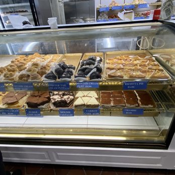 Mike's Pastry - Bakeries Near Me - Boston, Massachusetts Mike's Pastry - Bakeries Near Me - Boston, Massachusetts