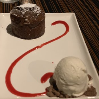 Roy's Kaanapali - Chocolate soufflé - Hawaiian Near Me - Lahaina, Hawaii Roy's Kaanapali - Chocolate soufflé - Hawaiian Near Me - Lahaina, Hawaii
