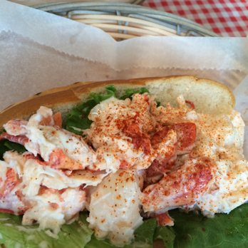 Moby Dick's - lobster roll - okay - Seafood Near Me - Wellfleet, Massachusetts