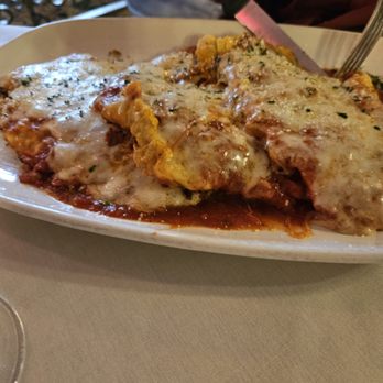 Esta Esta Restaurant - Italian Near Me - Monroeville, Pennsylvania Esta Esta Restaurant - Italian Near Me - Monroeville, Pennsylvania