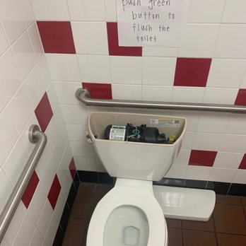 Firehouse Subs - Sign asking to flush toilet from the tank - Fast Food Near Me - Saint George, Utah