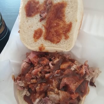 Reo's Ribs - The pulled pork sandwich special - Barbeque Near Me - Portland, Oregon Reo's Ribs - The pulled pork sandwich special - Barbeque Near Me - Portland, Oregon