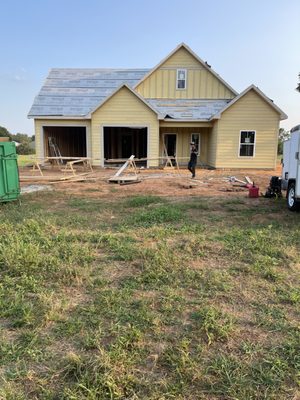 E&Q Construction Logo