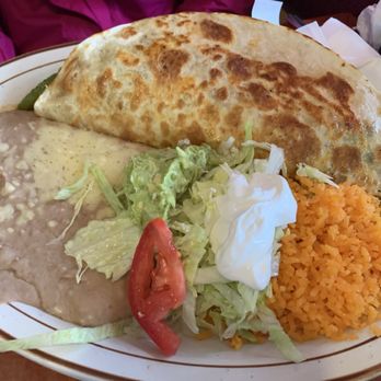 El Vaquero Mexican Restaurant - 149. Fajita Quesadilla - Mexican Near Me - Monroe, Michigan