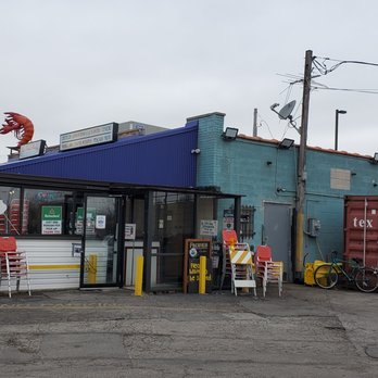 Las Islas Marias - outside - Mexican Near Me - Chicago, Illinois