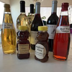 Marabella Vineyard Company - Wine, vinegar and honey