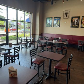 Rocky Rococo - Dining area - Pizza Near Me - Glendale, Wisconsin Rocky Rococo - Dining area - Pizza Near Me - Glendale, Wisconsin