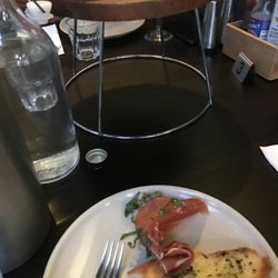 El Toro Tapas & Pizza Bar