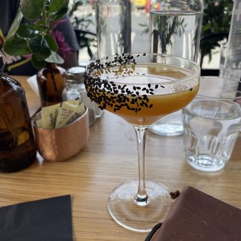 Hole In The Wall - Keep it classy 8/10. Lukewarm wish it was more chill. - Australian Near Me - Brooklyn, New York Hole In The Wall - Keep it classy 8/10. Lukewarm wish it was more chill. - Australian Near Me - Brooklyn, New York