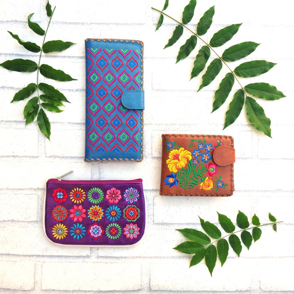 LAVISHY Boutique - LAVISHY Boutique offers unique, beautiful and Eco-friendly fun embroidered wallets for women for online shopping - Gift Shops Near Me - Toronto, Ontario
