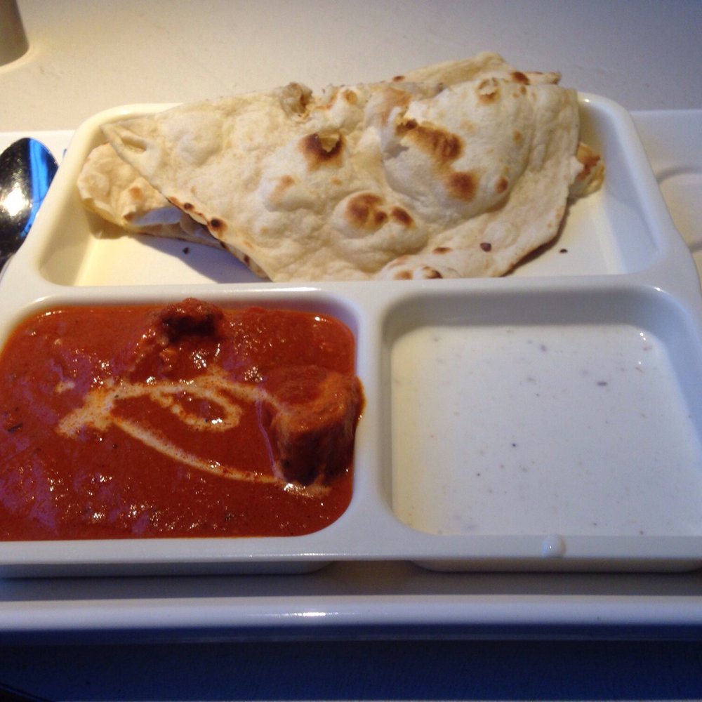 Bombay Express - Chicken and nan. Mmmmmmmm! - Indian Near Me - Prague, Puerto Rico