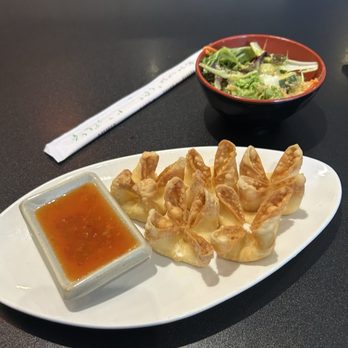 Vel Asian Cuisine - Crab Cream Cheese Rangoon - Japanese Near Me - Indianapolis, Indiana Vel Asian Cuisine - Crab Cream Cheese Rangoon - Japanese Near Me - Indianapolis, Indiana