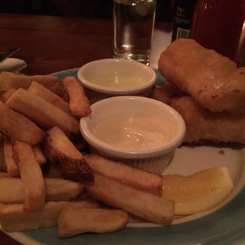 The Milton - Fish and chips - can't tell in the photo but underneath the fish was soggy - Irish Near Me - New York, New York