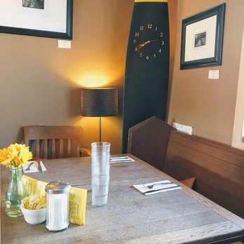 Hangar Cafe - Cute decor - Breakfast & Brunch Near Me - Seattle, Washington Hangar Cafe - Cute decor - Breakfast & Brunch Near Me - Seattle, Washington