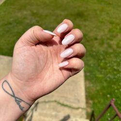 Best Nails Salons Near Me - June 2025: Find Nearby Nails Salons Reviews