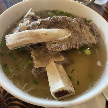 Ribs & Broth - Beef back rib pho - Vietnamese Near Me - Waipahu, Hawaii Ribs & Broth - Beef back rib pho - Vietnamese Near Me - Waipahu, Hawaii