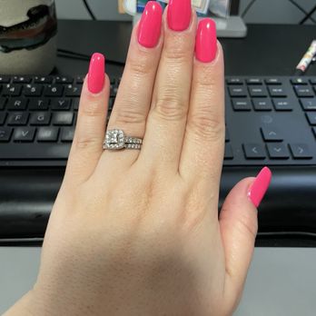 Harbor Nailspa - Bright pink for my vacation, by Daisy - Nail Salons Near Me - West Sacramento, California Harbor Nailspa - Bright pink for my vacation, by Daisy - Nail Salons Near Me - West Sacramento, California