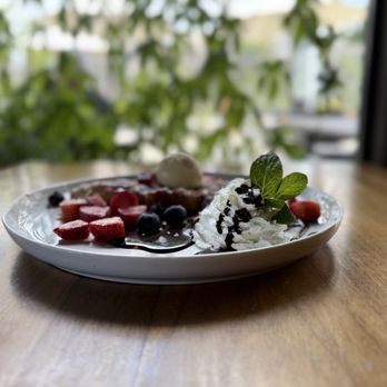 Cafe BT - The Mixed Berry Croffle - Coffee & Tea Near Me - Walnut, California Cafe BT - The Mixed Berry Croffle - Coffee & Tea Near Me - Walnut, California