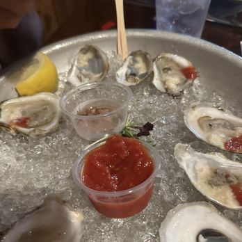 The Quarterdeck Restaurant - Oysters - Seafood Near Me - Falmouth, Massachusetts