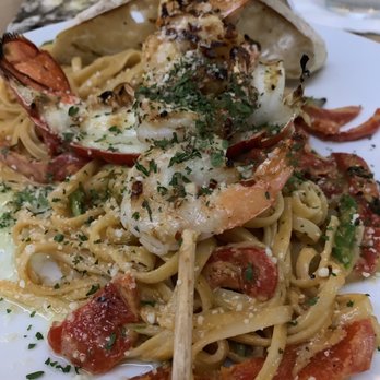 V Paul's - Seafood Pasta - Italian Near Me - Pensacola, Florida