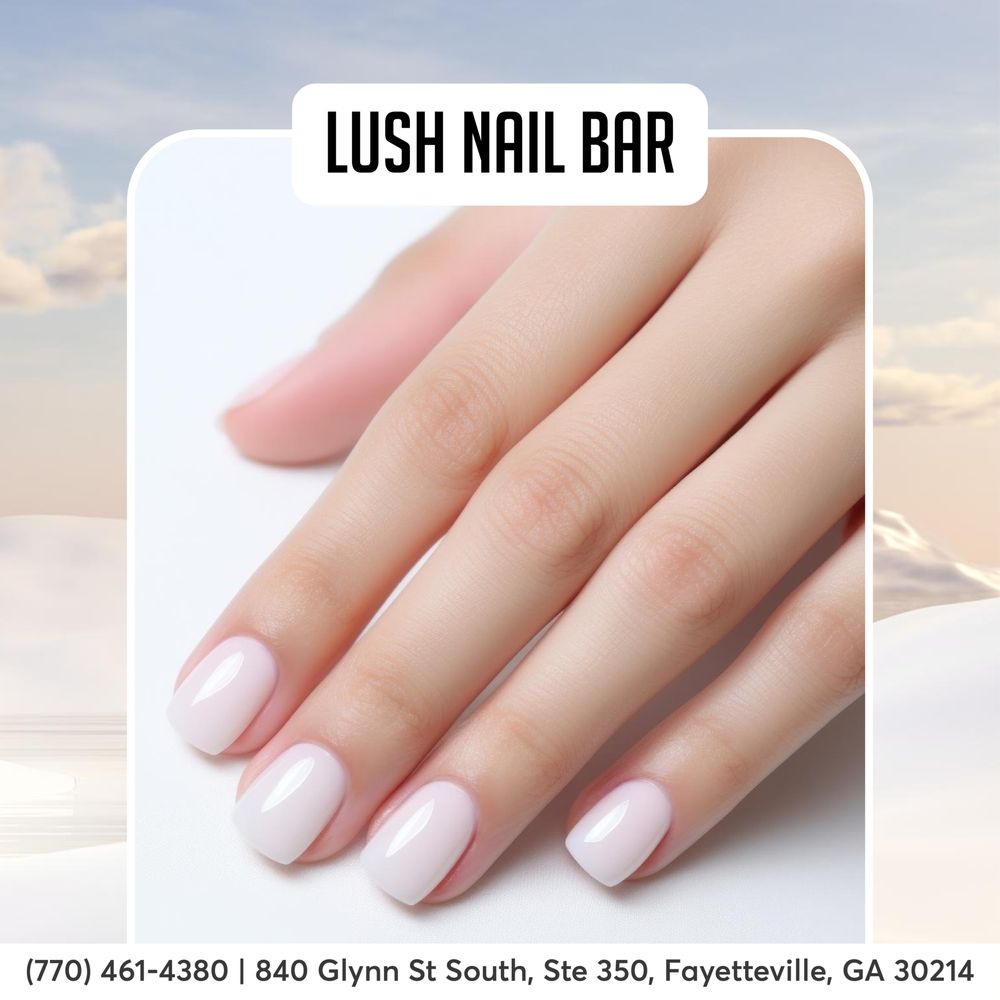 Lush Nail Bar Logo