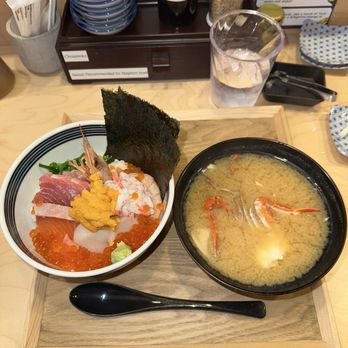 Totoya - Fukuju w/ Crab Miso Soup - Sushi Bars Near Me - Honolulu, Hawaii Totoya - Fukuju w/ Crab Miso Soup - Sushi Bars Near Me - Honolulu, Hawaii